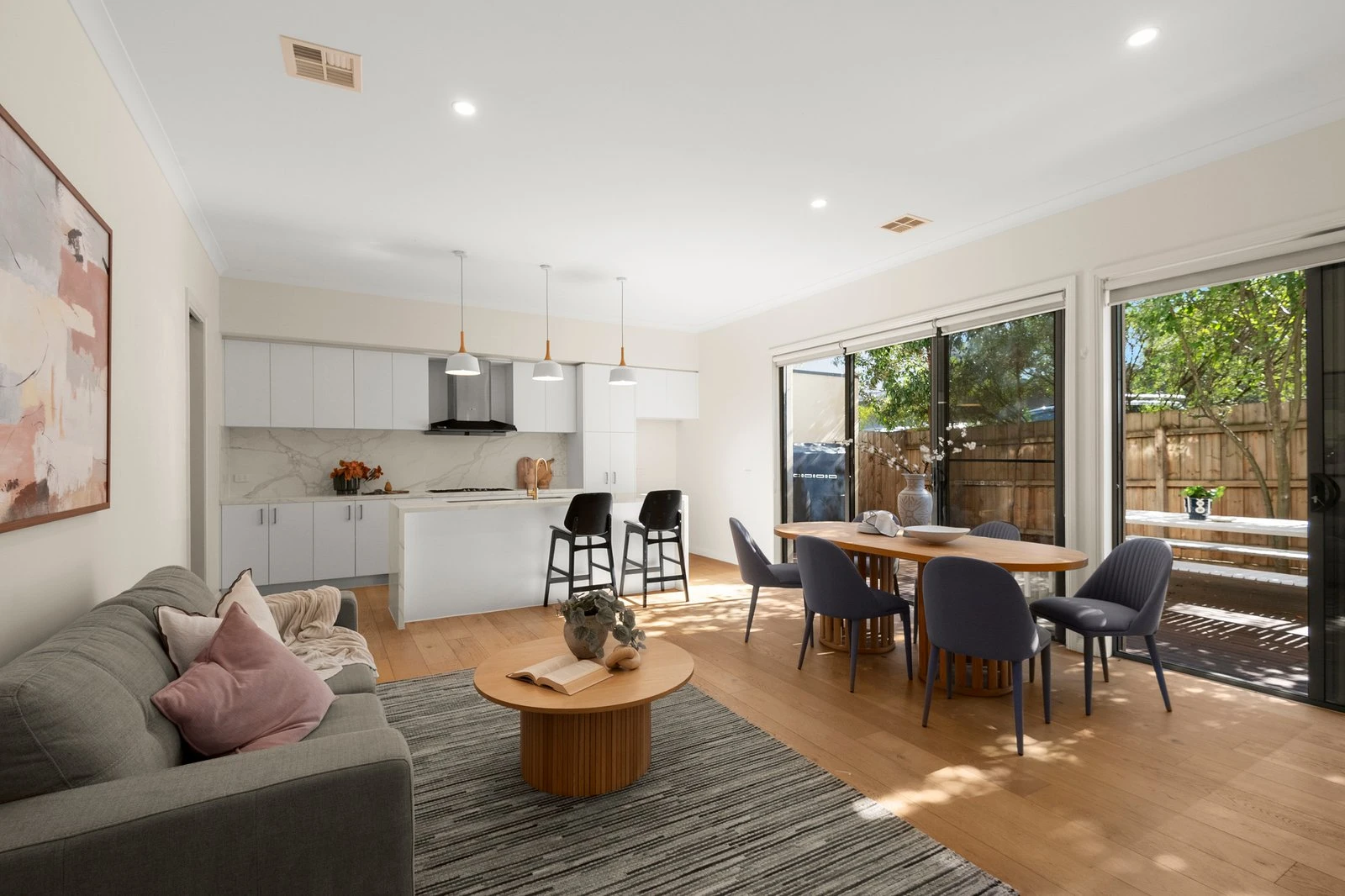 16 Glenthorn Avenue, Balwyn North, 3104