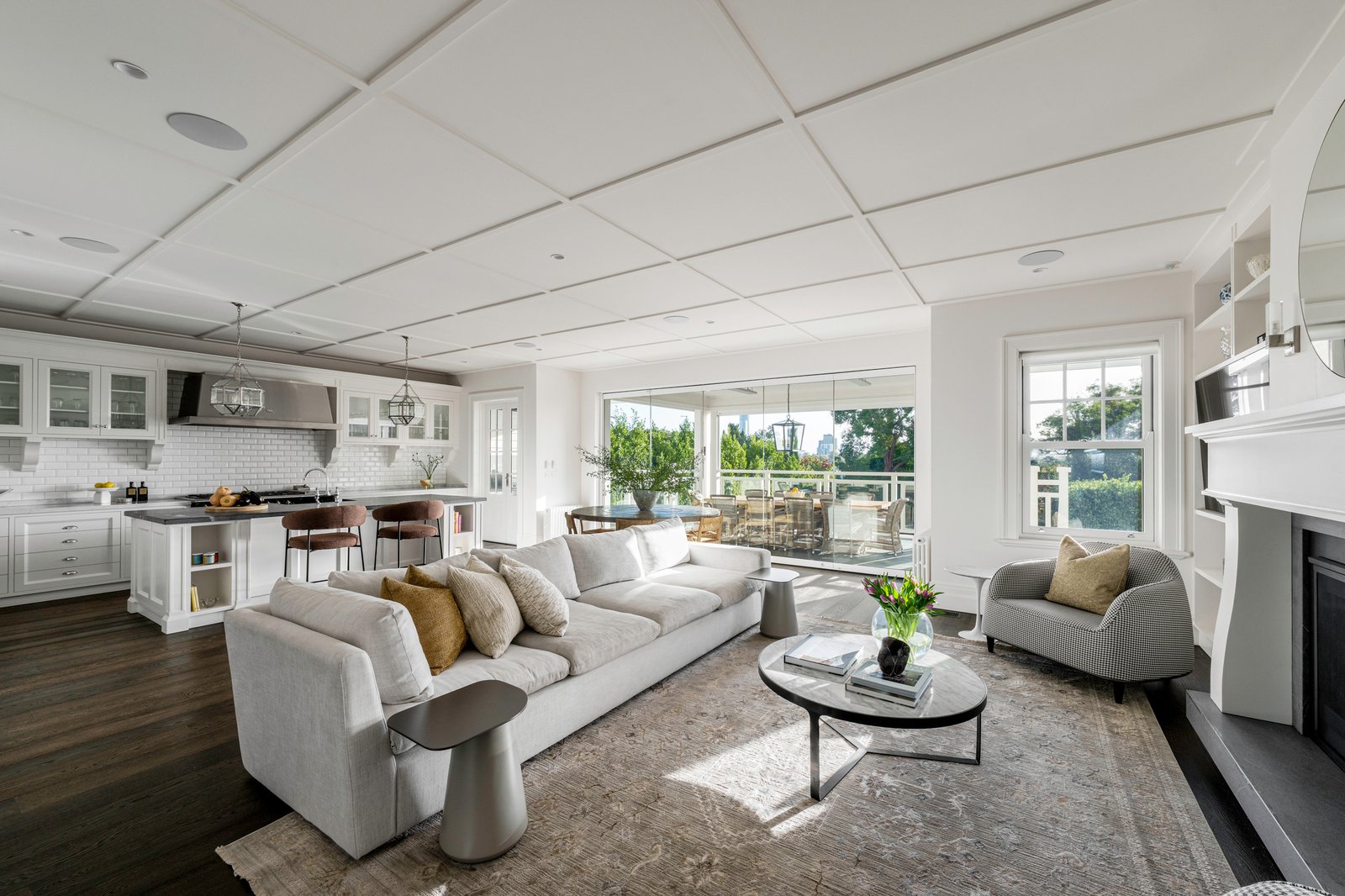 16 Hill Street, Toorak, 3142