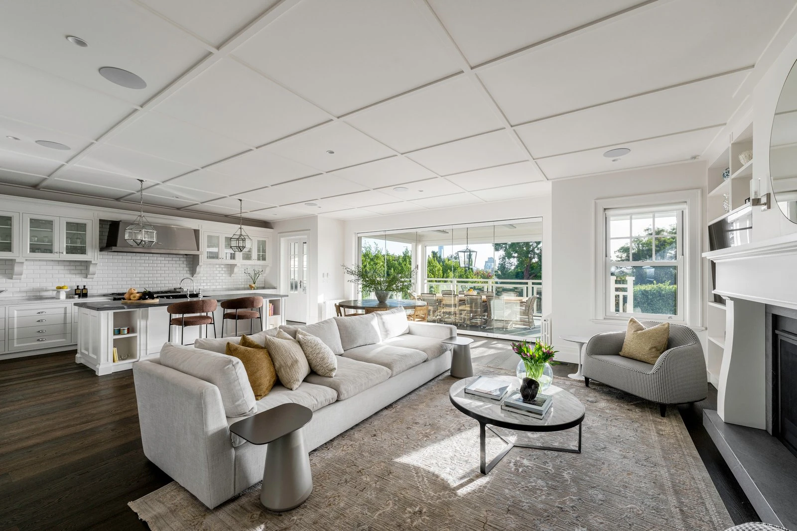 16 Hill Street, Toorak, 3142