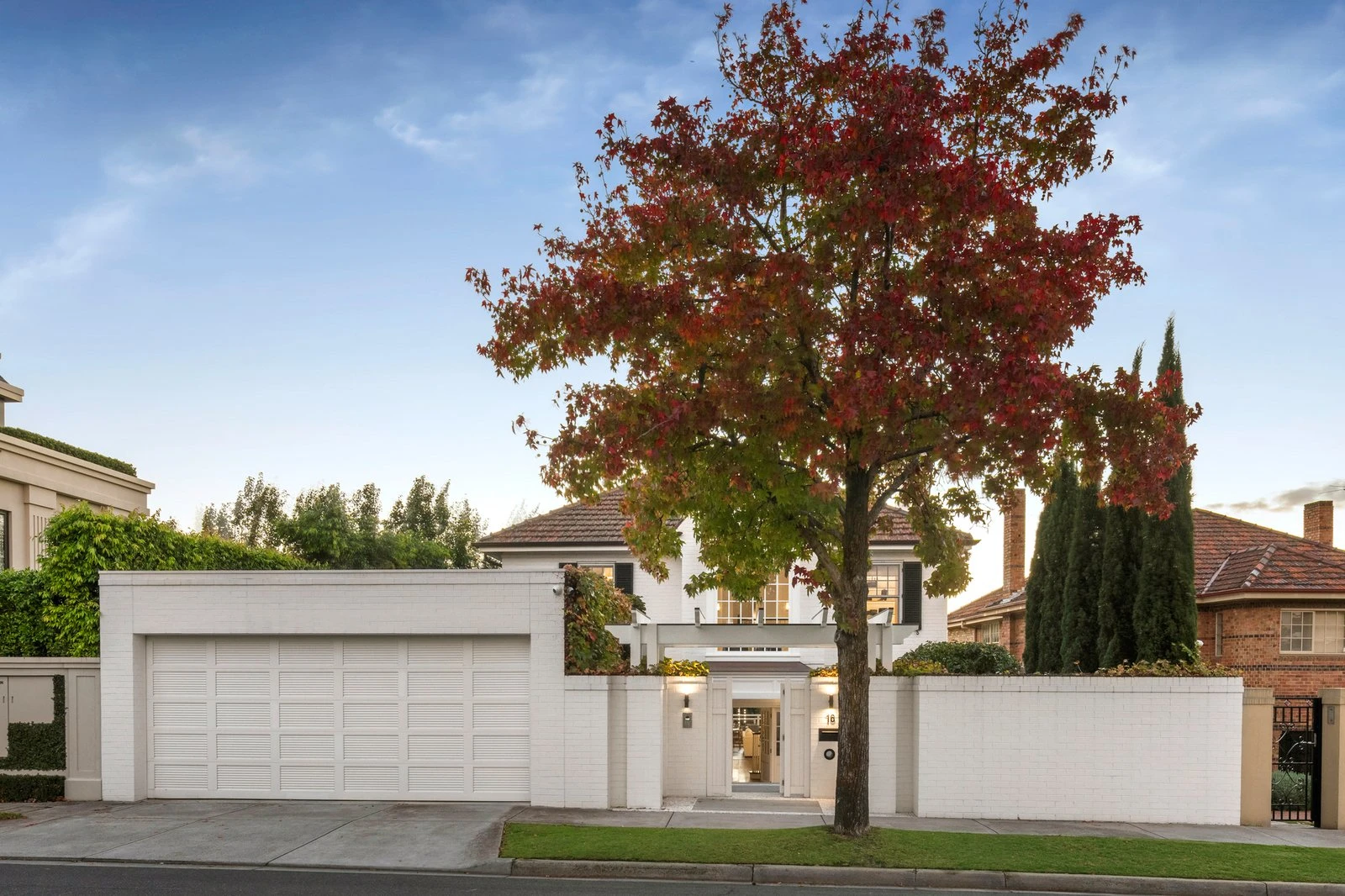 16 Hill Street, Toorak, 3142