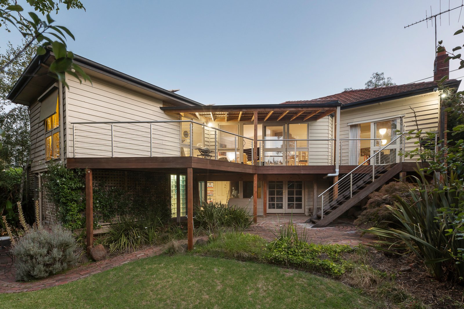 16 Kellett Grove, Kew, 3101