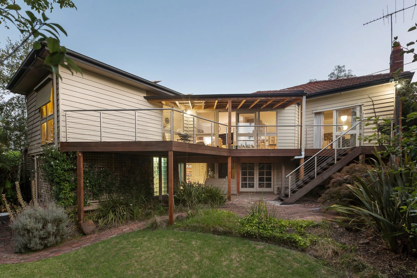 16 Kellett Grove, Kew, 3101