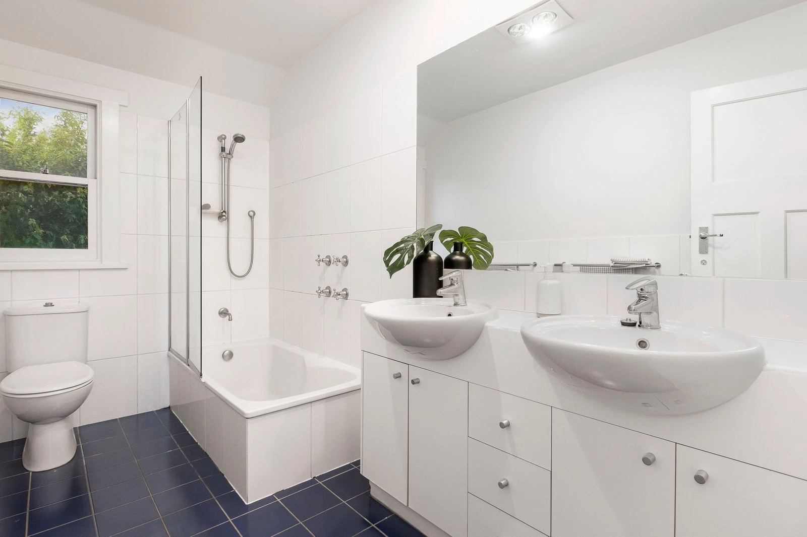 1678 - 1680 Malvern Road, Glen Iris, 3146
