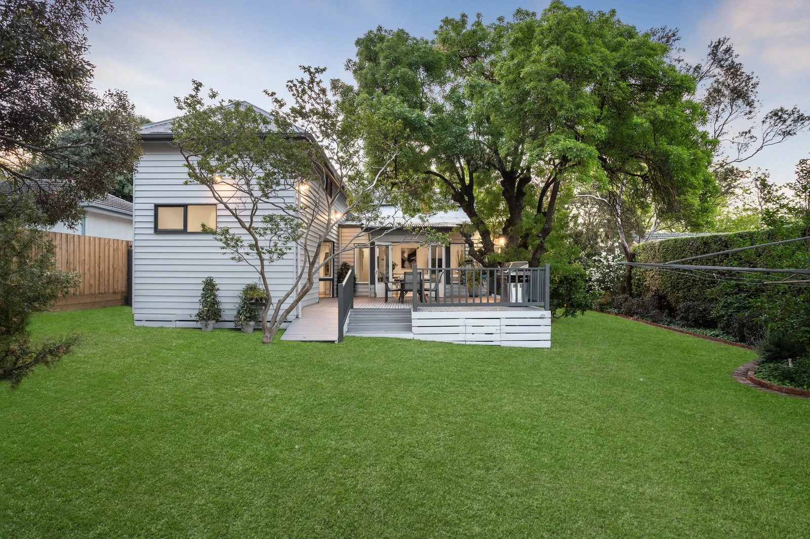 17 Essex Road, Surrey Hills, 3127