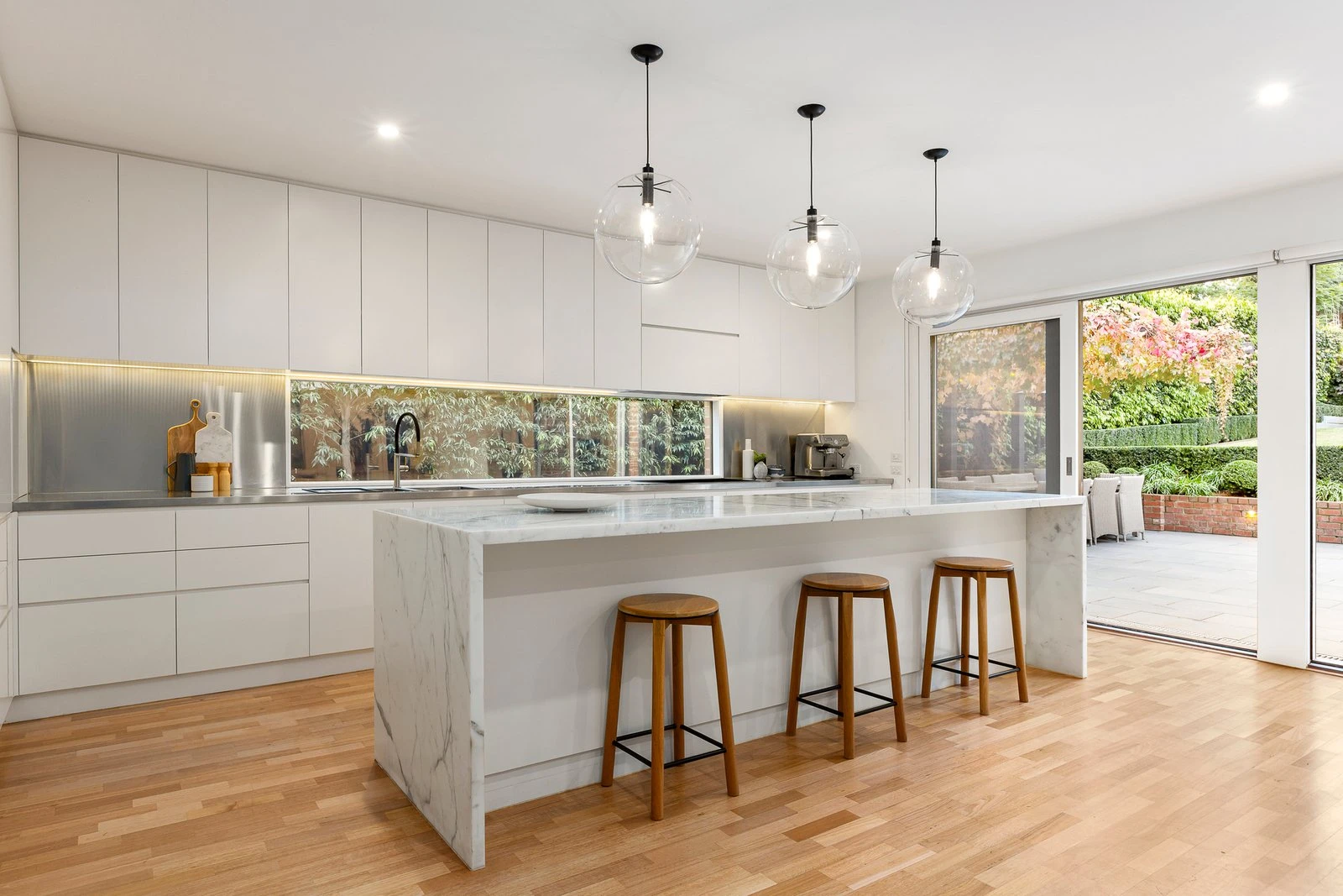 17 Hartwell Hill Road, Camberwell, 3124