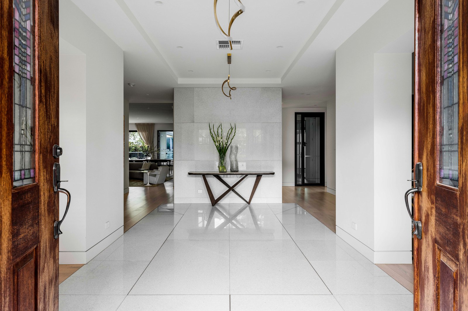 17 Iona Avenue, Toorak, 3142