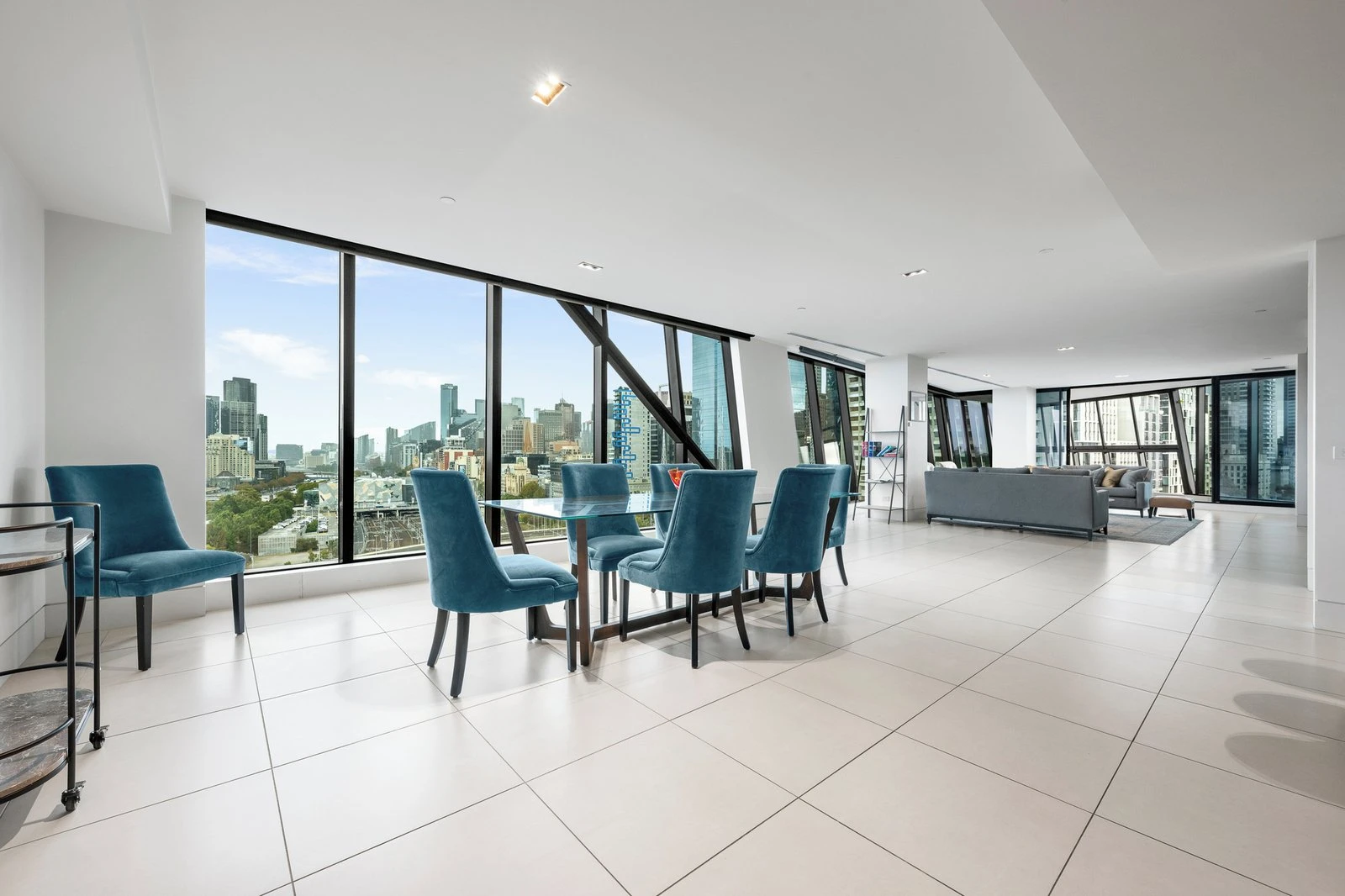 1702/279 Wellington Parade South, East Melbourne, 3002
