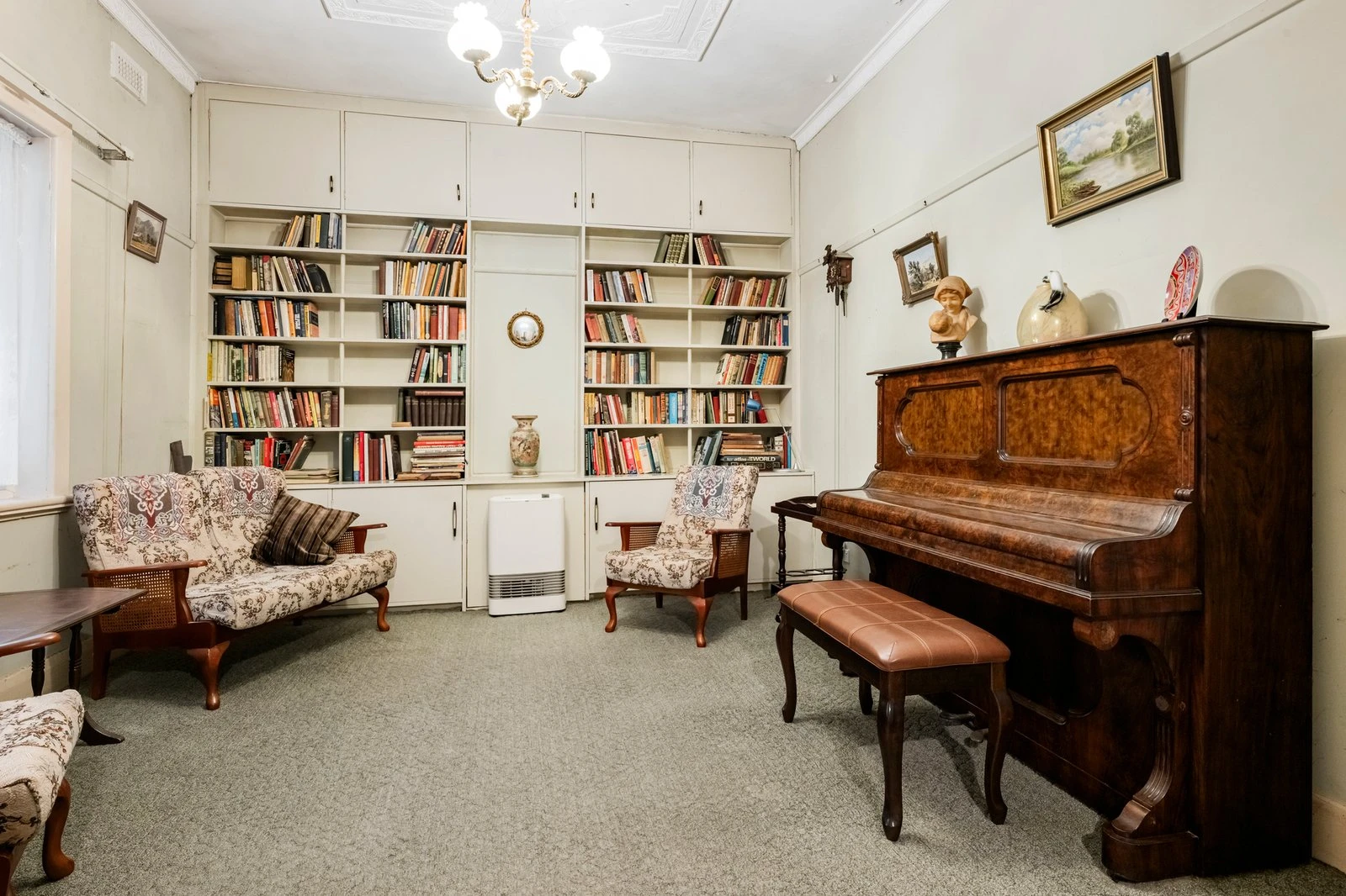 18 Berrima Avenue, Malvern East, 3145