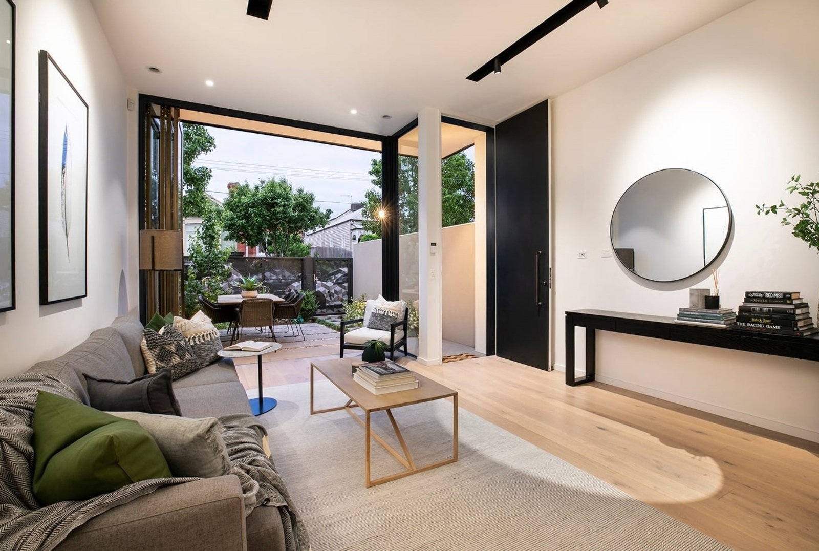 18 May Road, Toorak, 3142