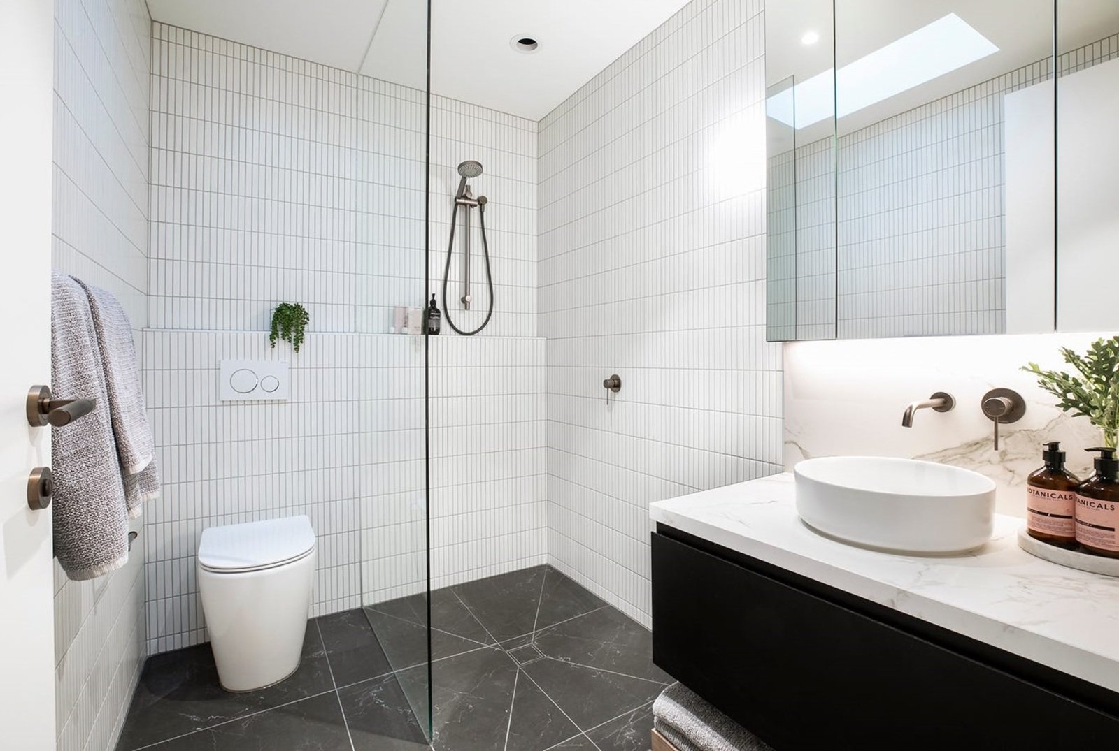 18 May Road, Toorak, 3142