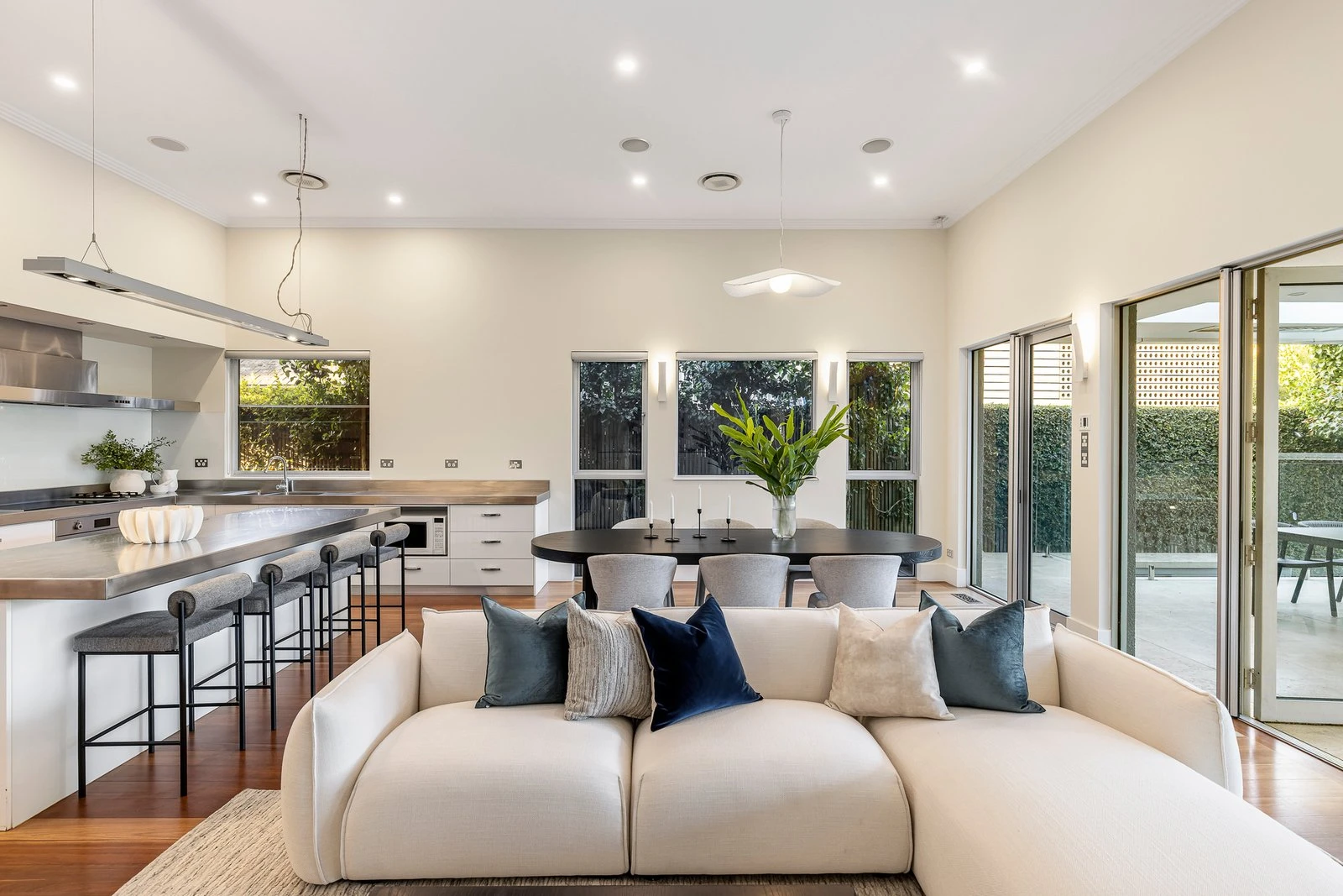 19 Illawarra Road, Hawthorn, 3122