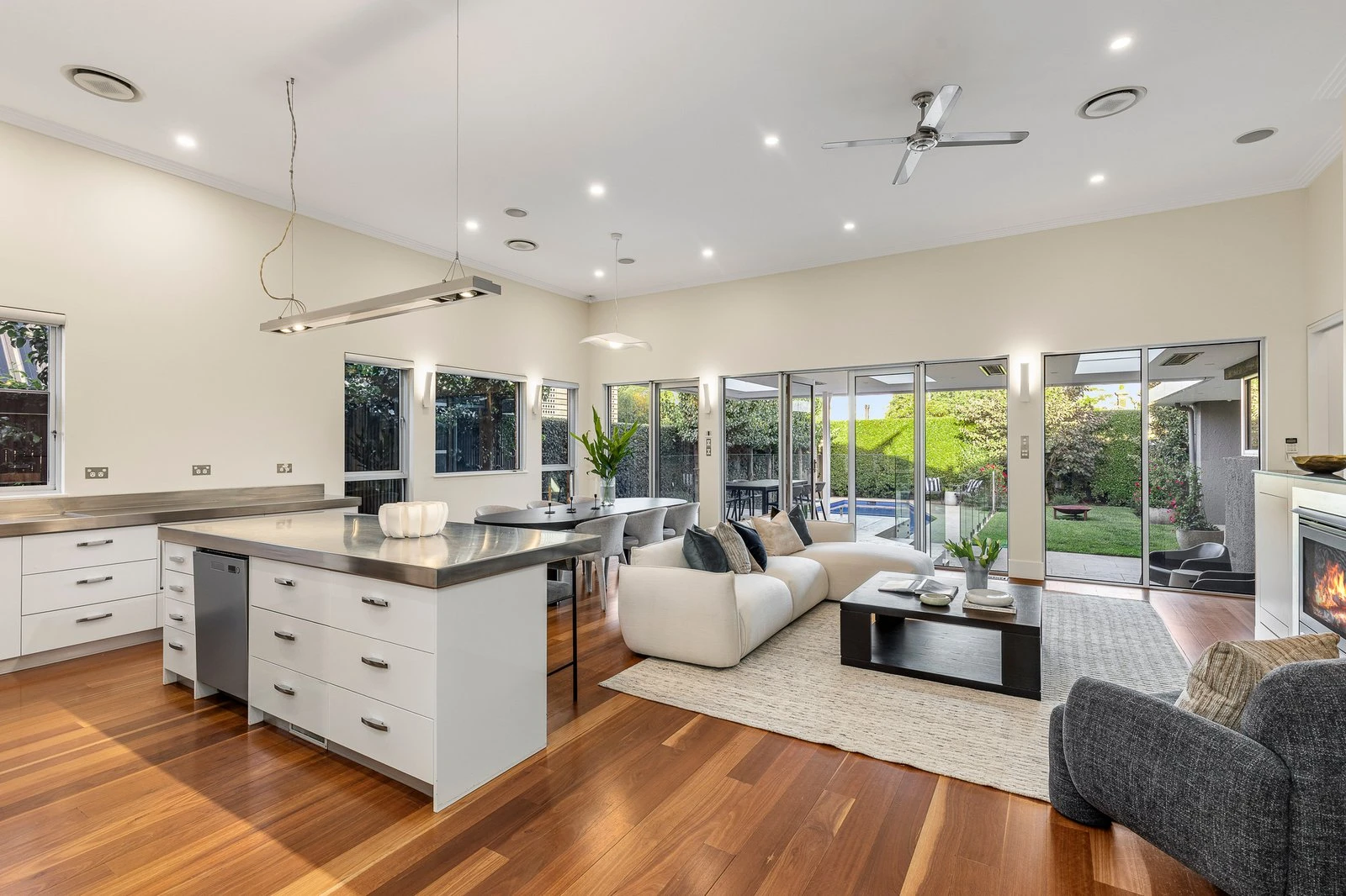 19 Illawarra Road, Hawthorn, 3122