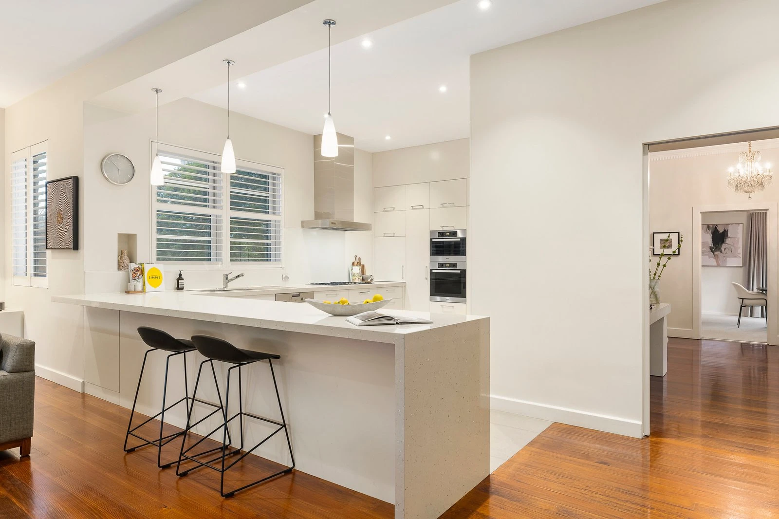 19 Inverness Way, Balwyn North, 3104