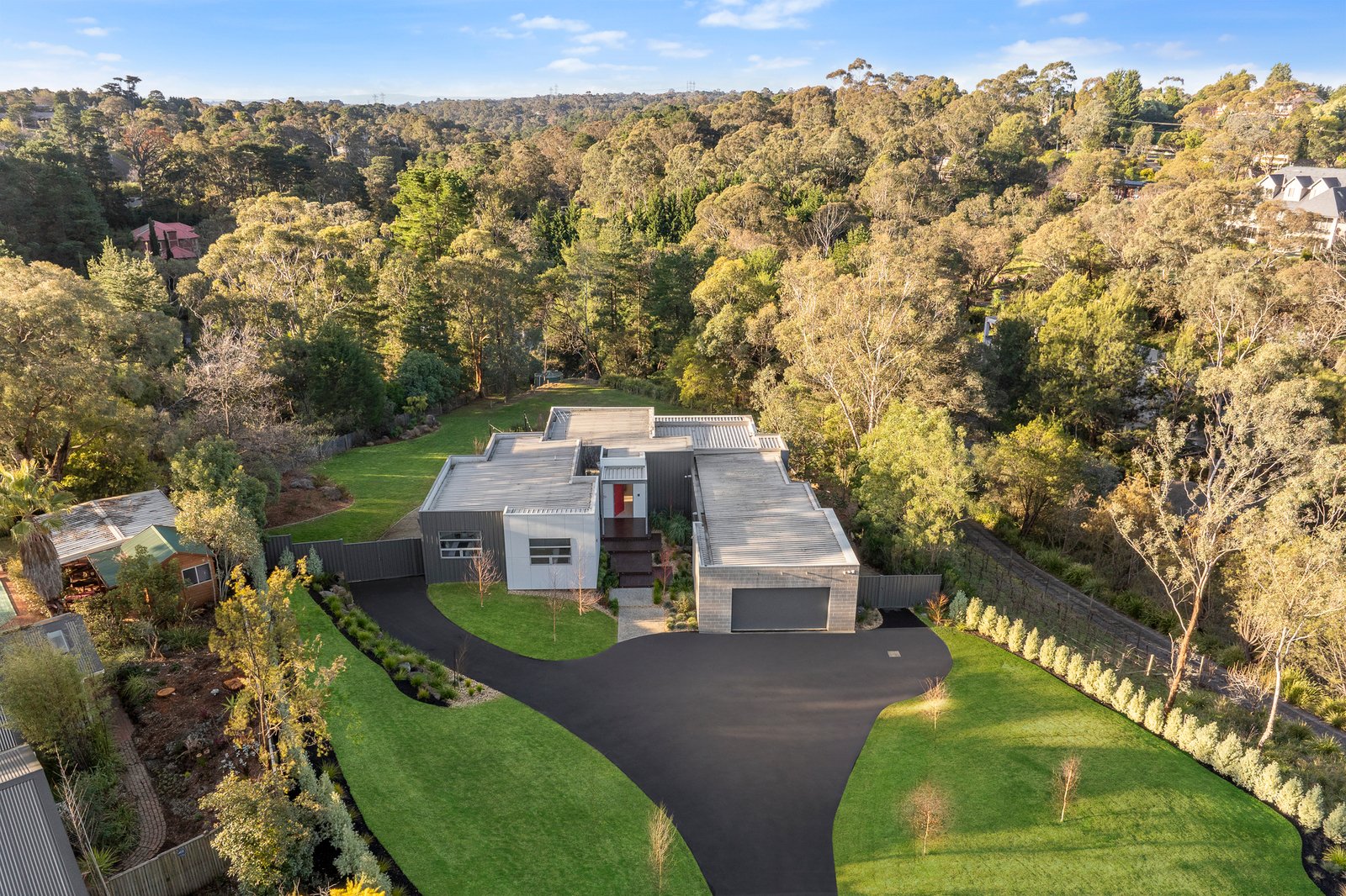 19 Murndal Drive, Donvale, 3111