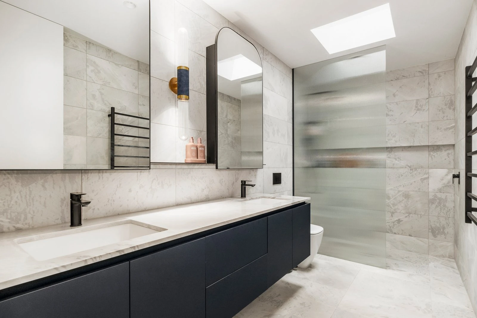 2 Middle Road, Camberwell, 3124