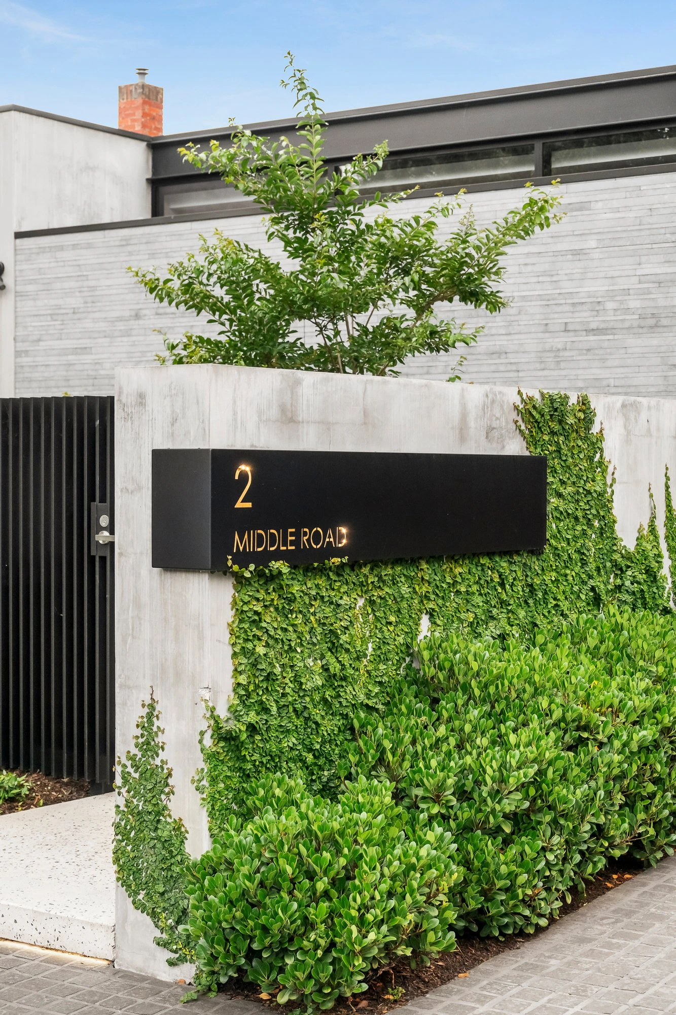 2 Middle Road, Camberwell, 3124