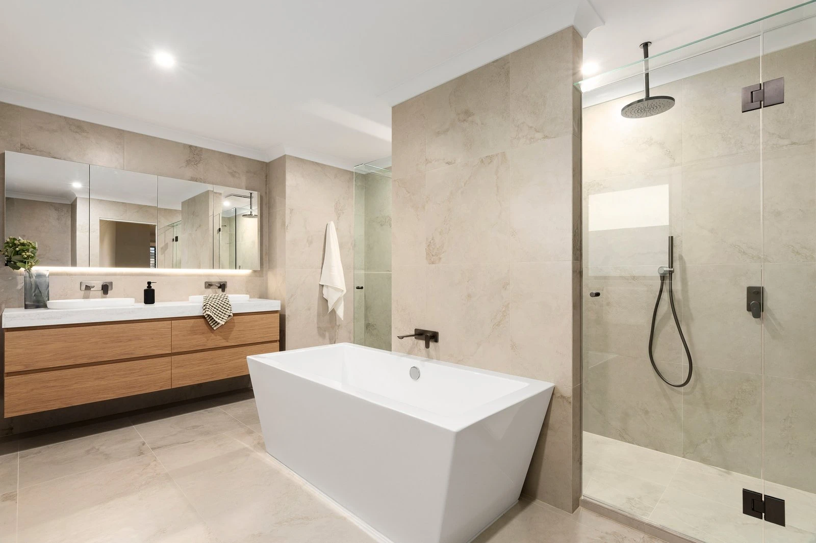 2 Arnold Road, Brighton East, 3187