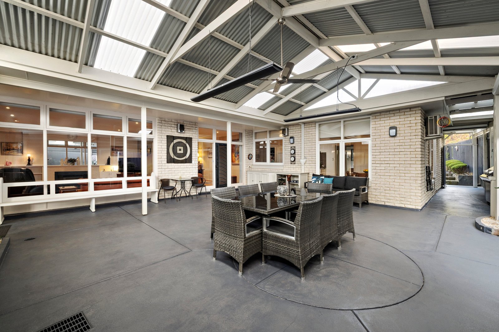 2 Grange Road, Frankston South, 3199