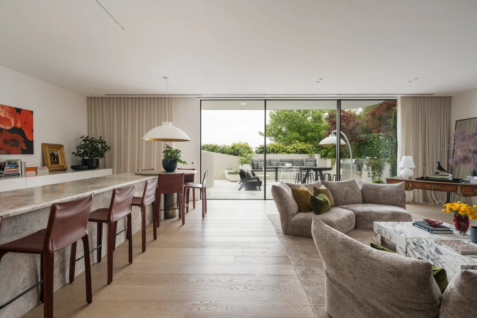 2 Lisbuoy Court, Toorak, 3142