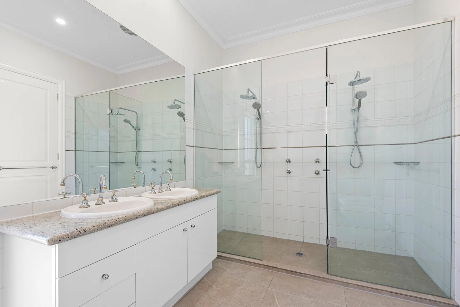 20 Wentworth Avenue, Canterbury, 3126