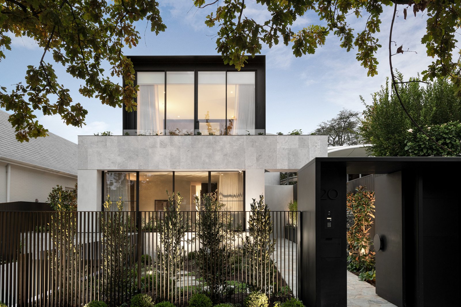 20 Douglas Street, Toorak, 3142