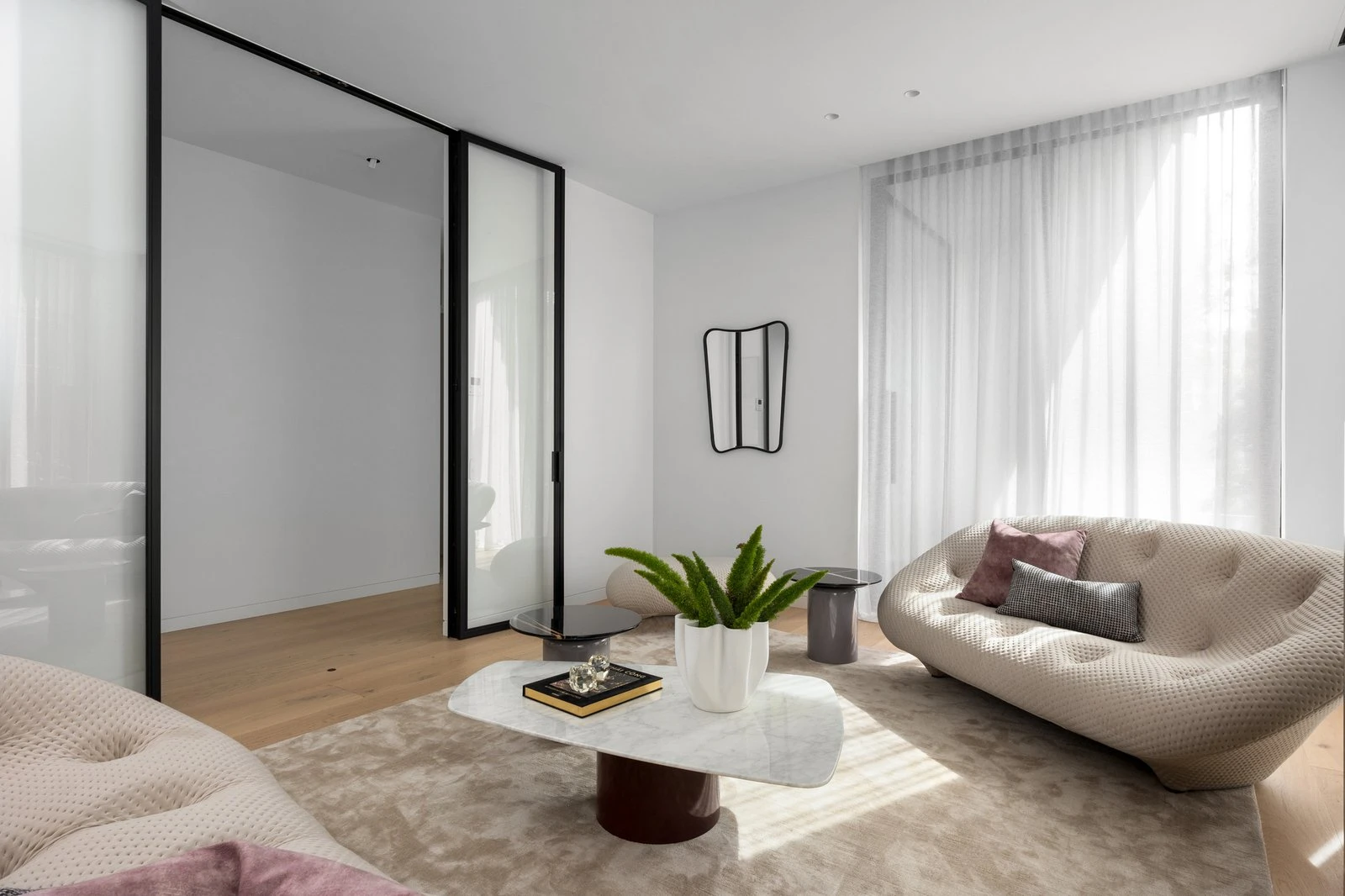 20 Douglas Street, Toorak, 3142