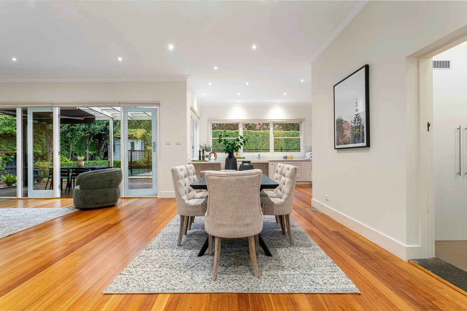 20 Rubens Grove, Canterbury, 3126