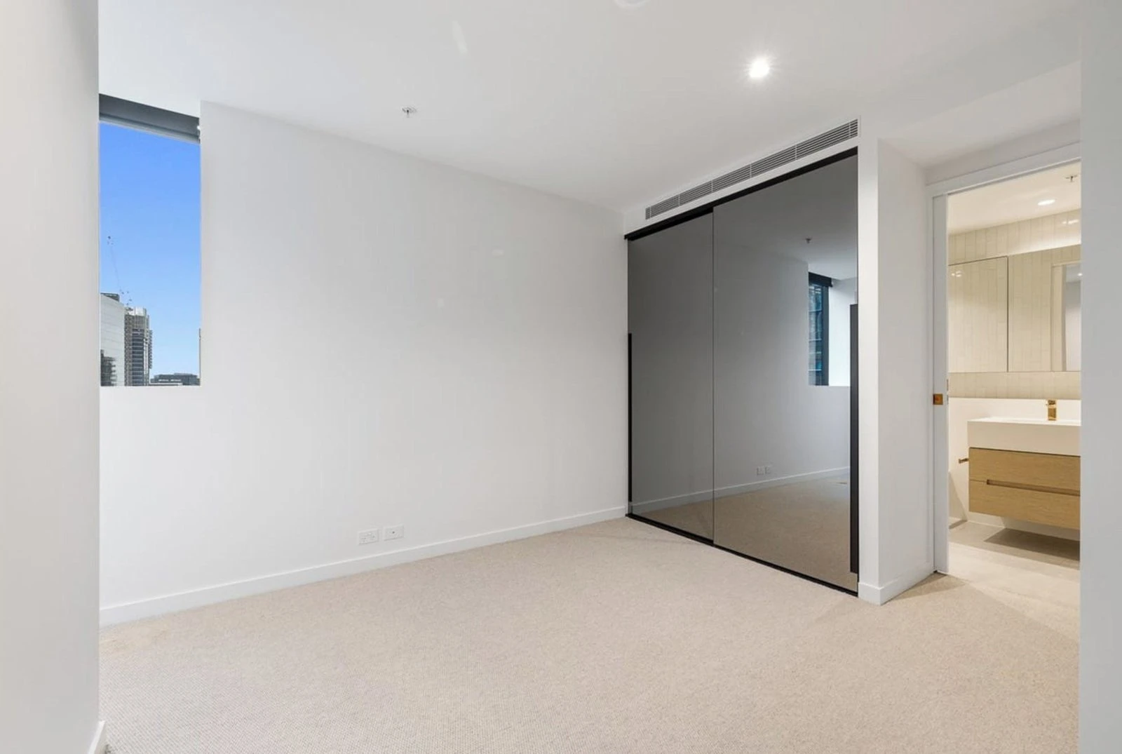 2005/464 Collins Street, Melbourne, 3000
