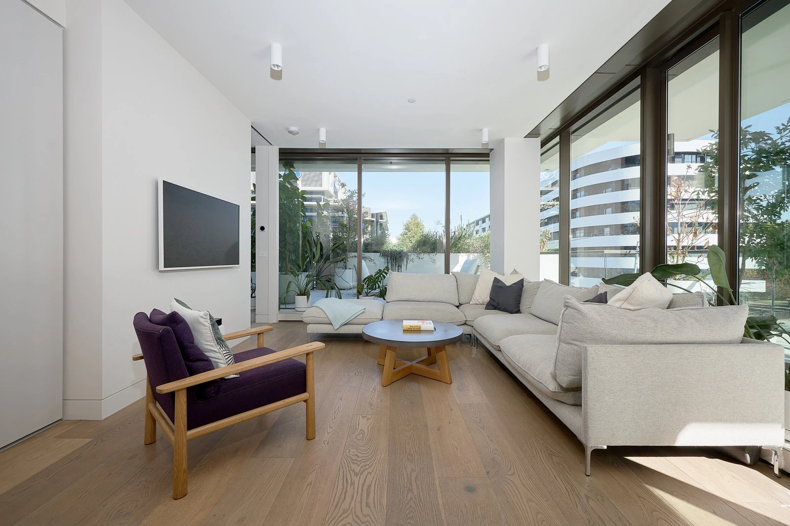 202/649 Victoria Street, Abbotsford, 3067