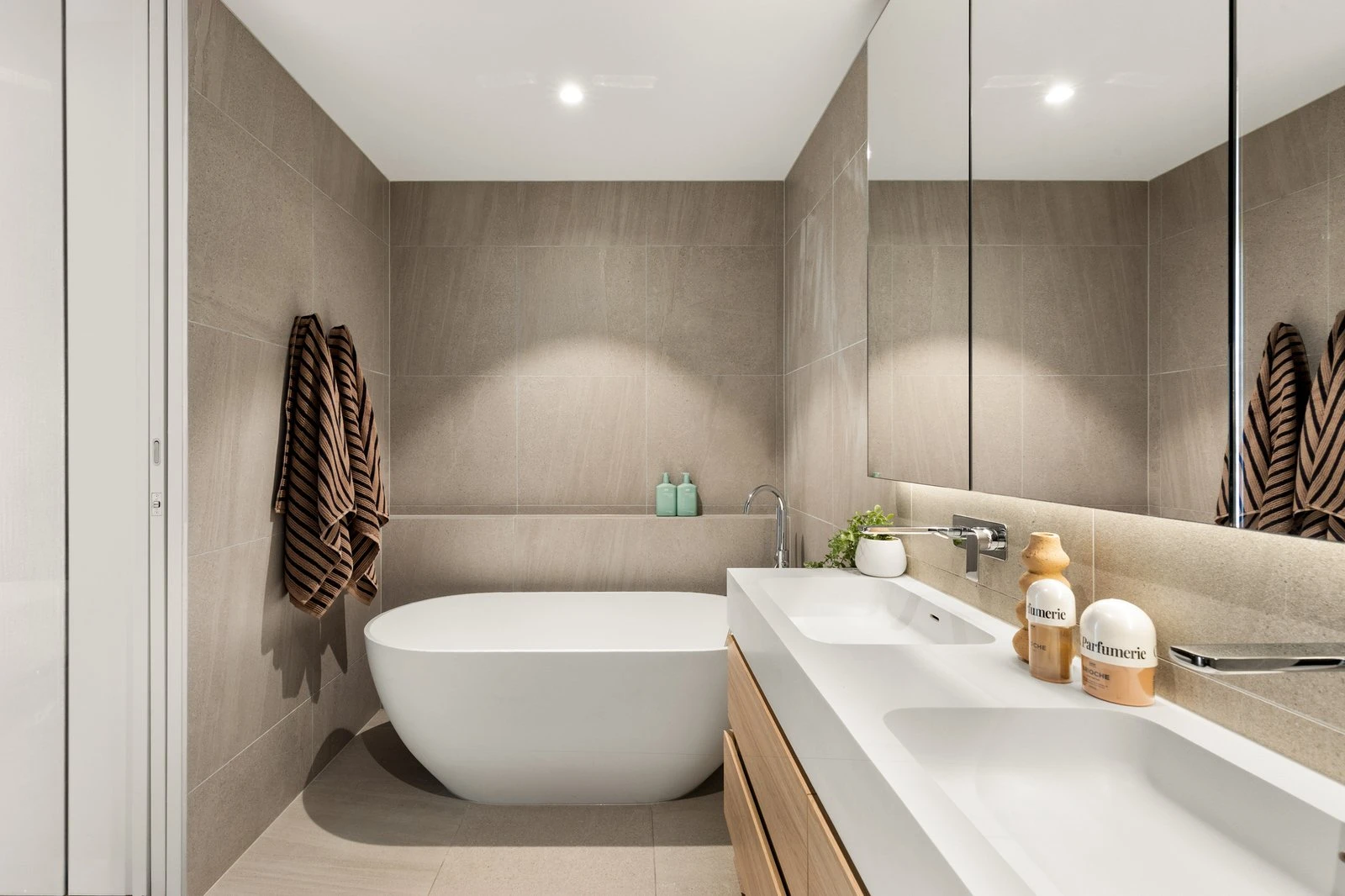 204/65 Maitland Street, Glen Iris, 3146