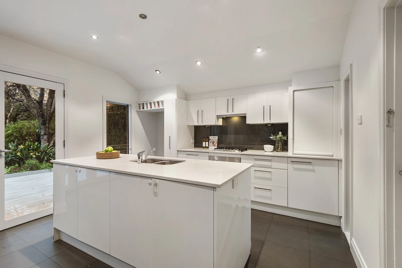 21 Clarendon Street, Armadale, 3143