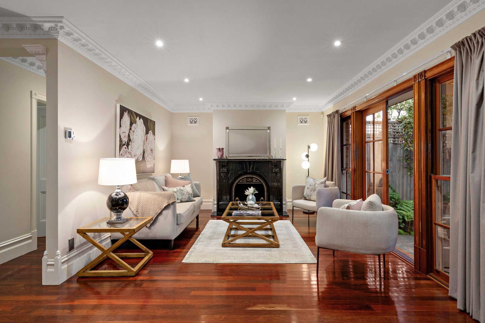 2/1 Gatis Street, Glen Iris, 3146