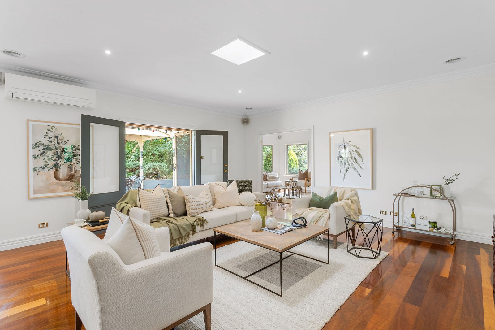 21 Kathleen Crescent, Mornington, 3931