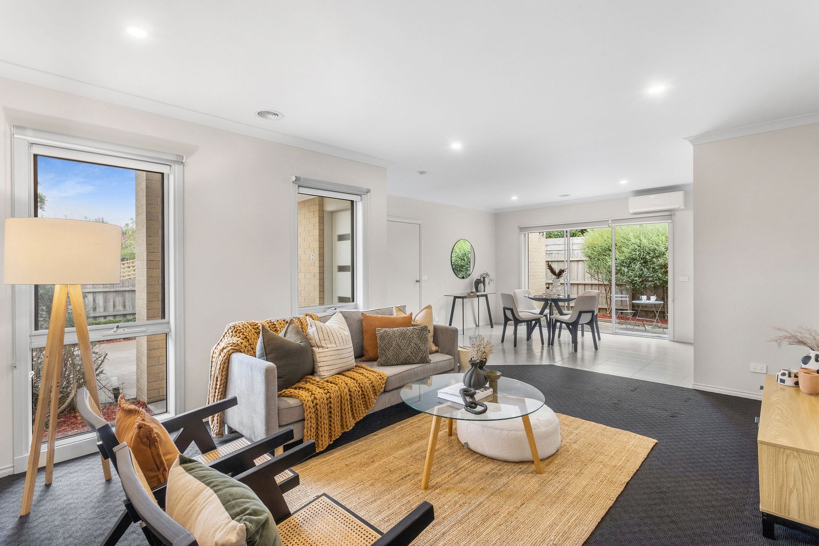 2/103 Burgess Drive, Langwarrin, 3910