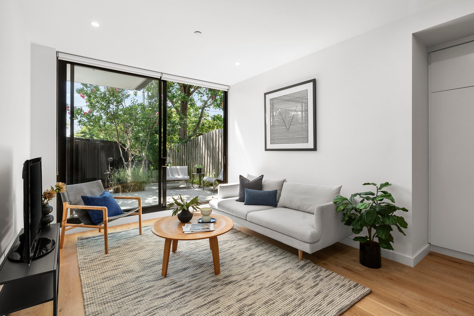 2/1528 Malvern Road, Glen Iris, 3146