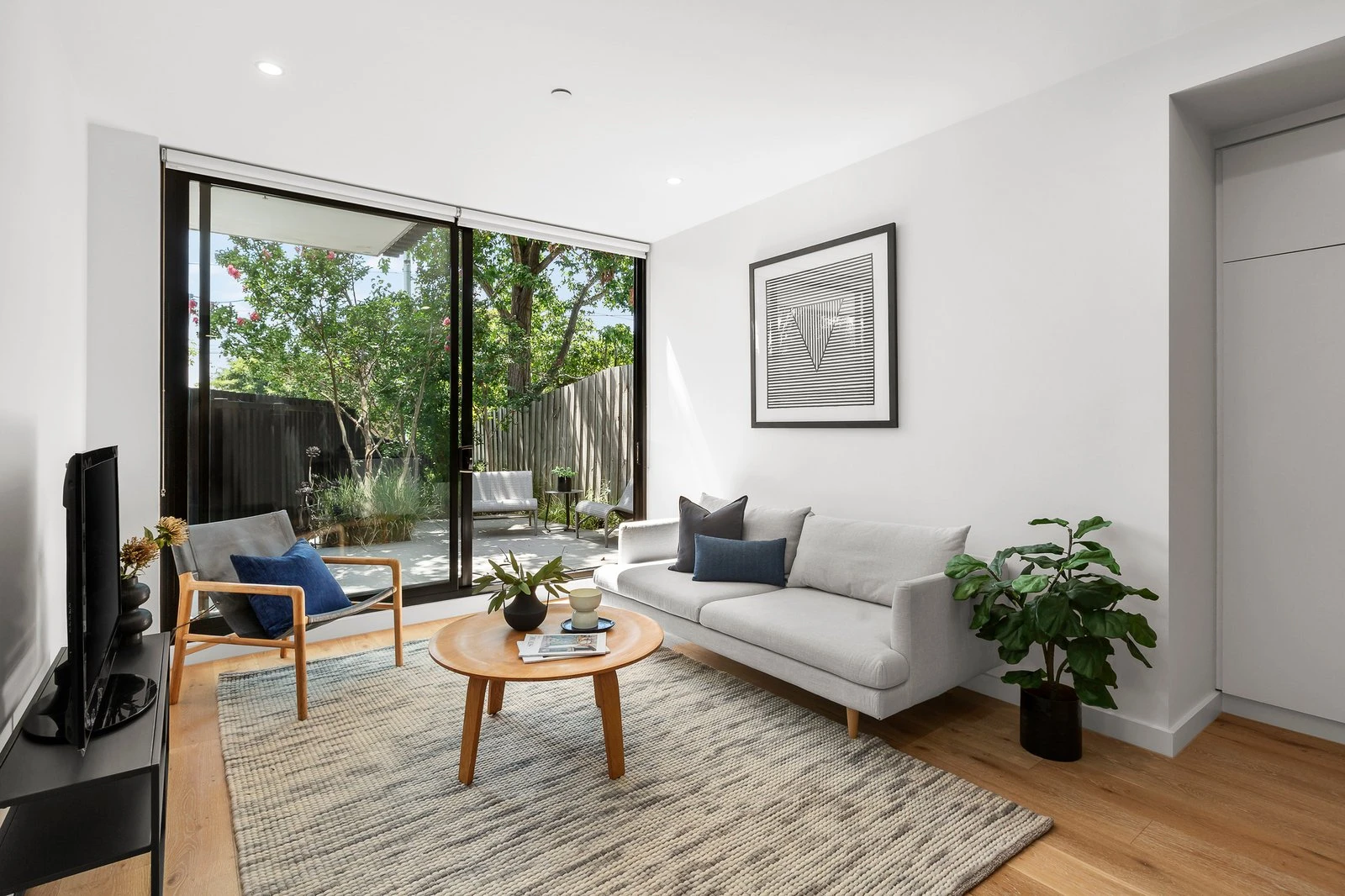 2/1528 Malvern Road, Glen Iris, 3146