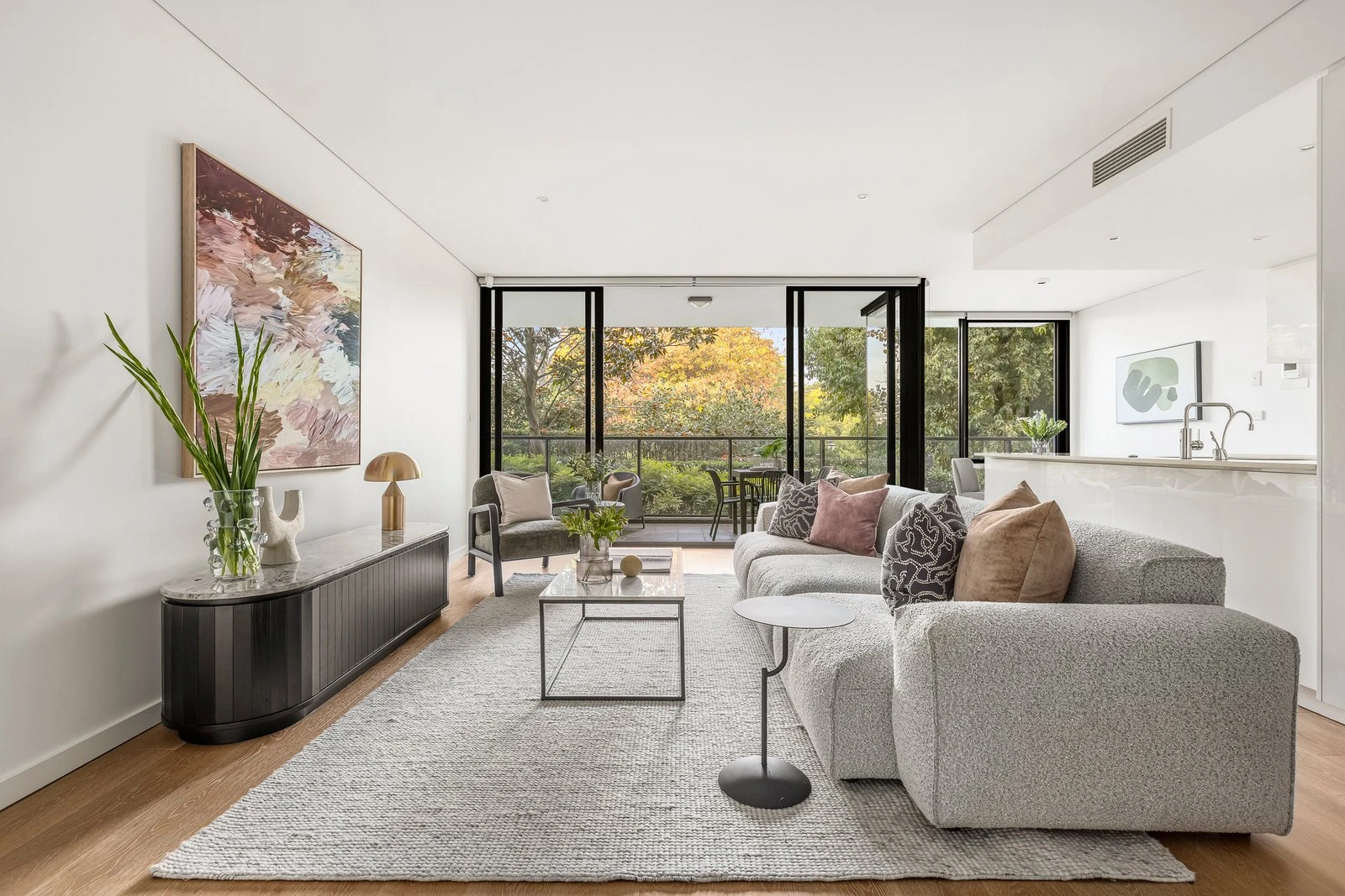 2/188 Canterbury Road, Canterbury, 3126