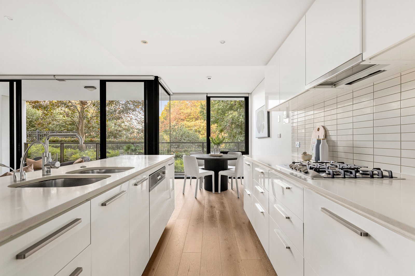 2/188 Canterbury Road, Canterbury, 3126