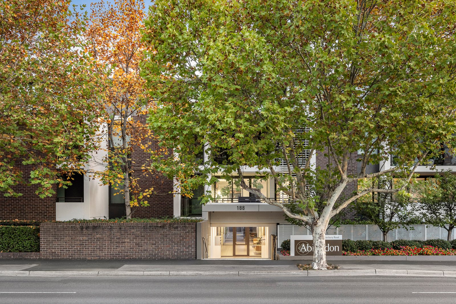 2/188 Canterbury Road, Canterbury, 3126