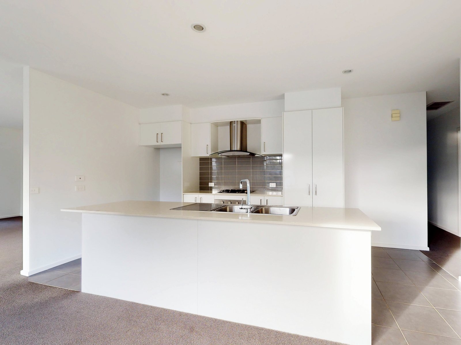 2/18 George Street, Safety Beach, 3936