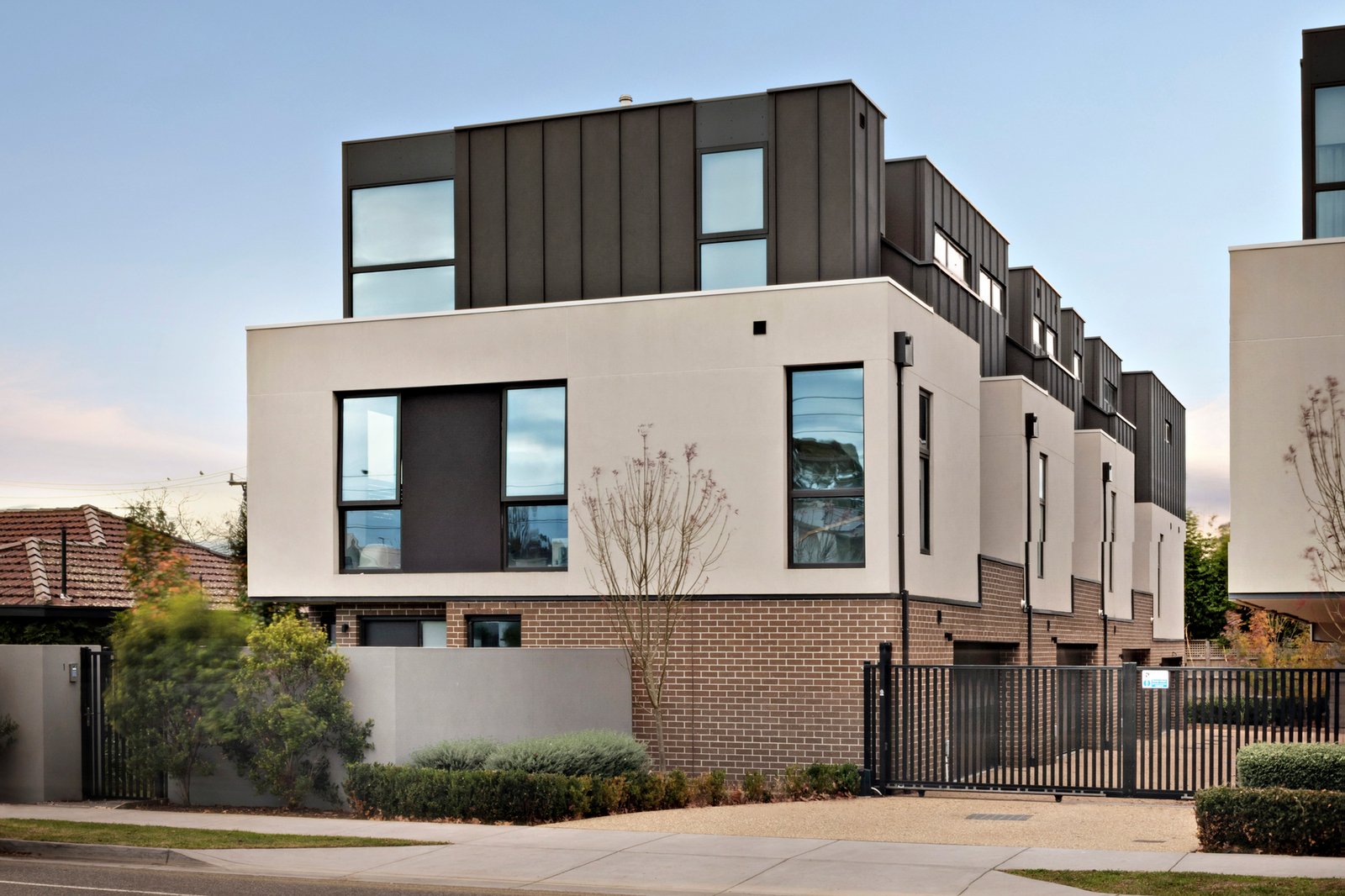 2/1975 Malvern Road, Malvern East, 3145