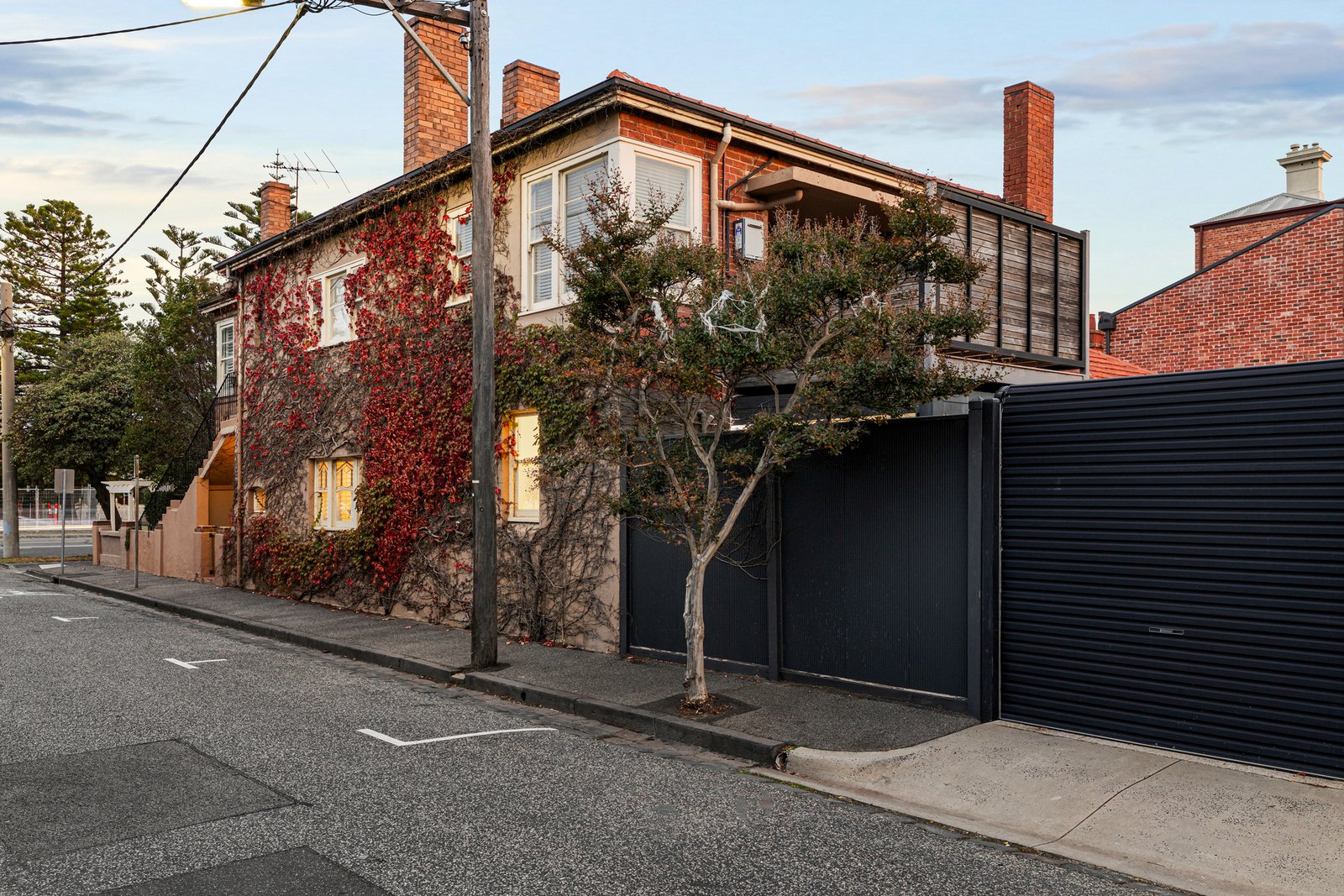 2/198 Kerferd Road, Albert Park, 3206