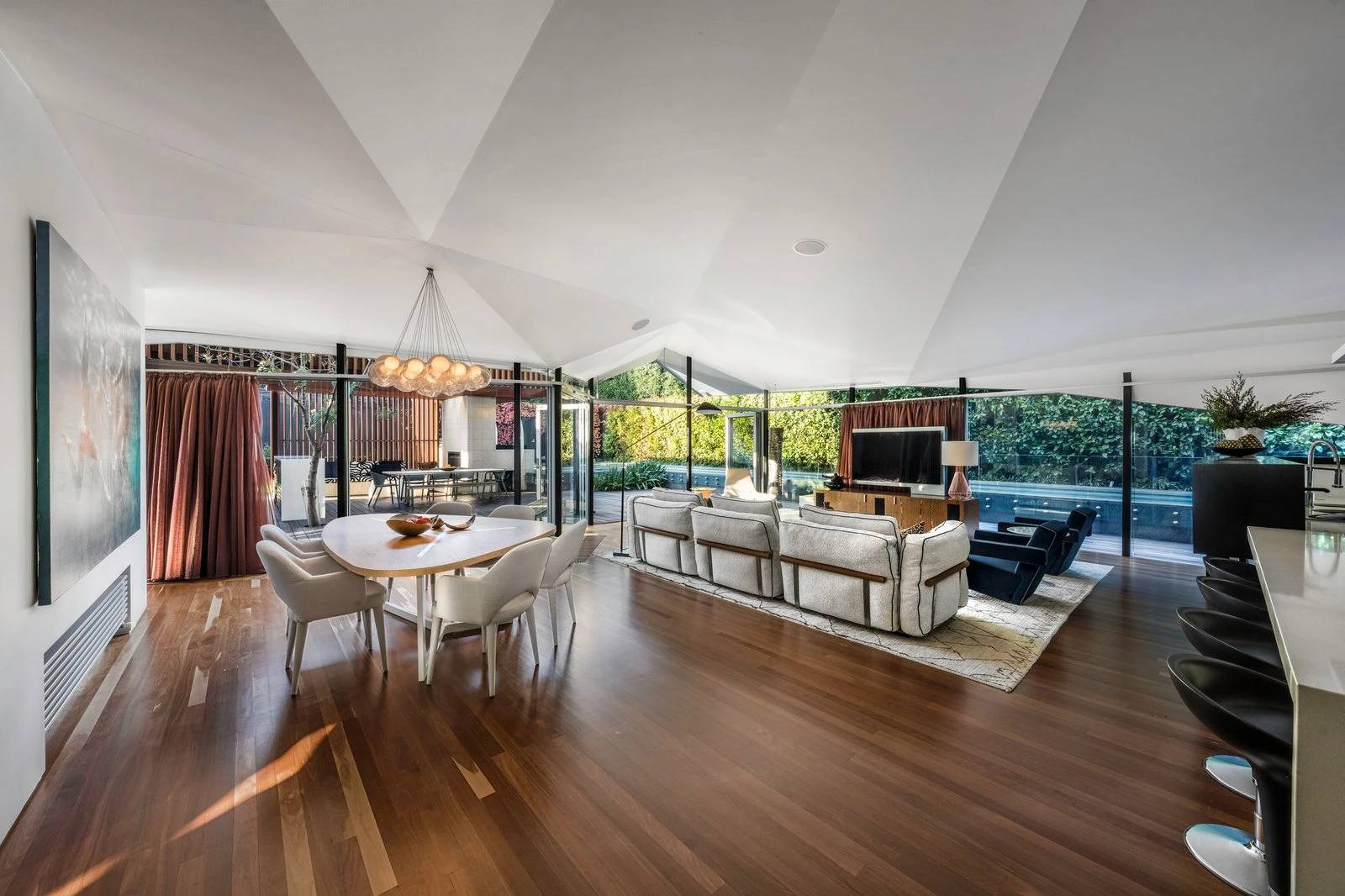 22 Kent Court, Toorak, 3142