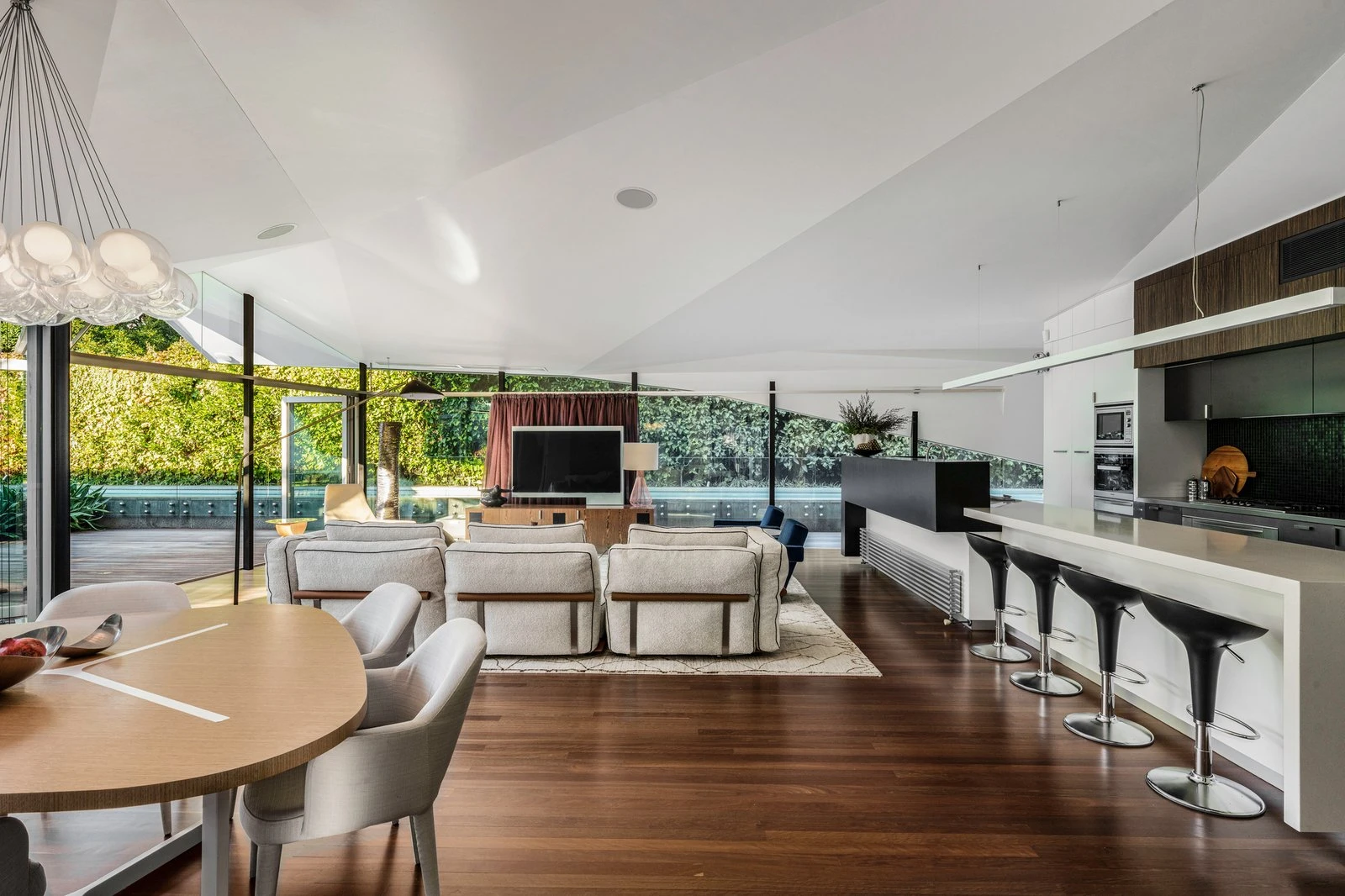 22 Kent Court, Toorak, 3142