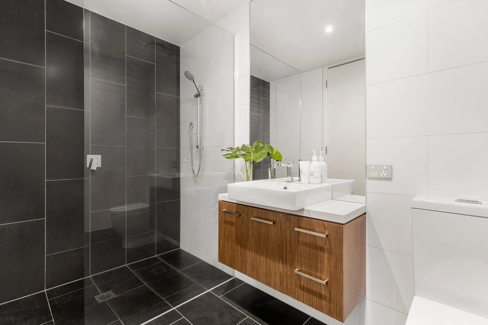 220/6 Lisson Grove, Hawthorn, 3122