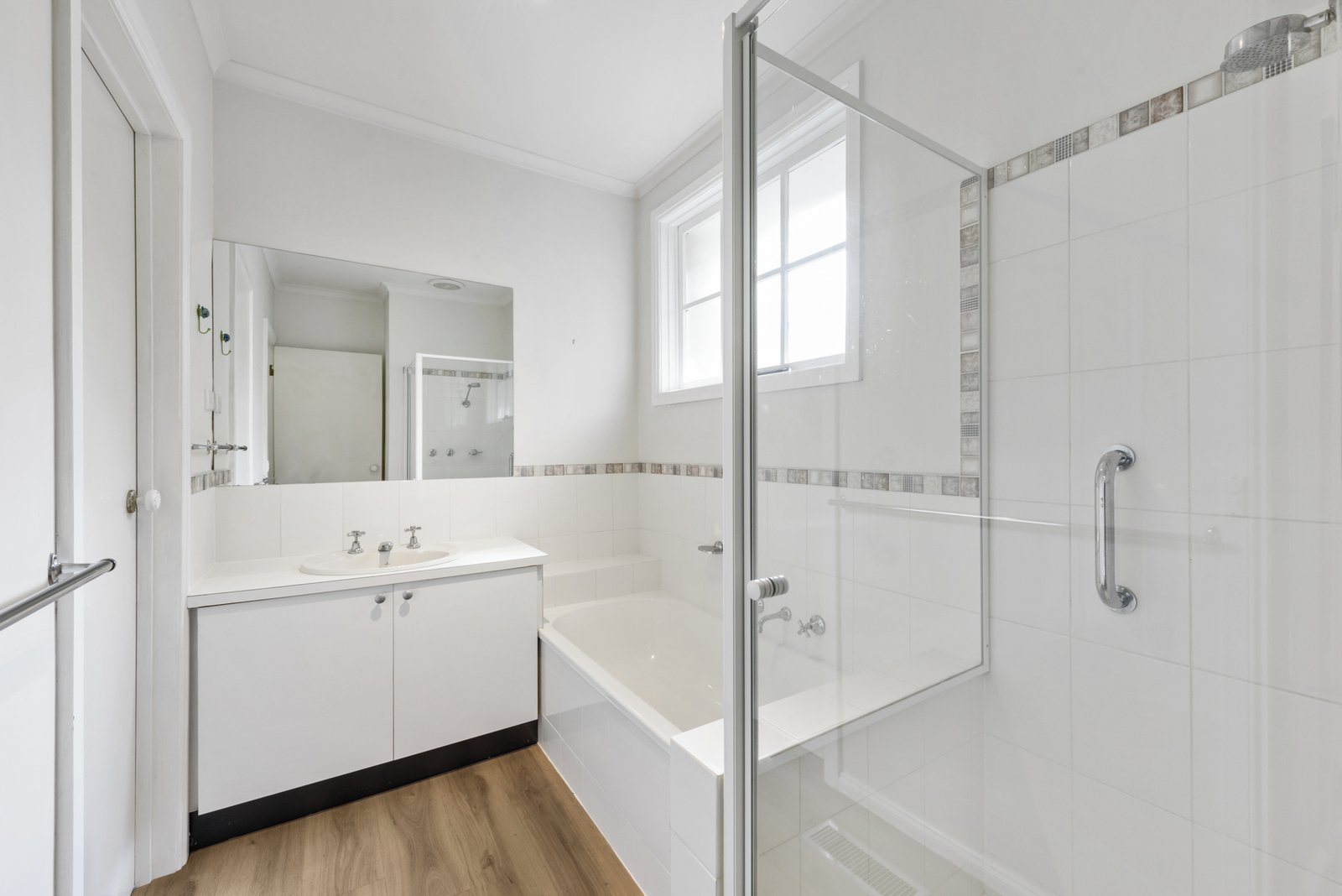 2/20 Hamilton Street, Kew East, 3102