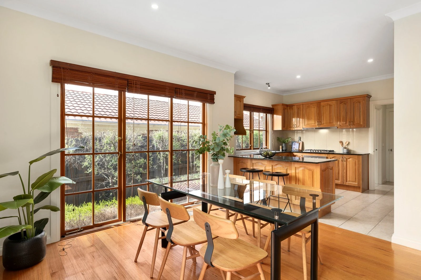 2/21 Somerset Road, Glen Iris, 3146