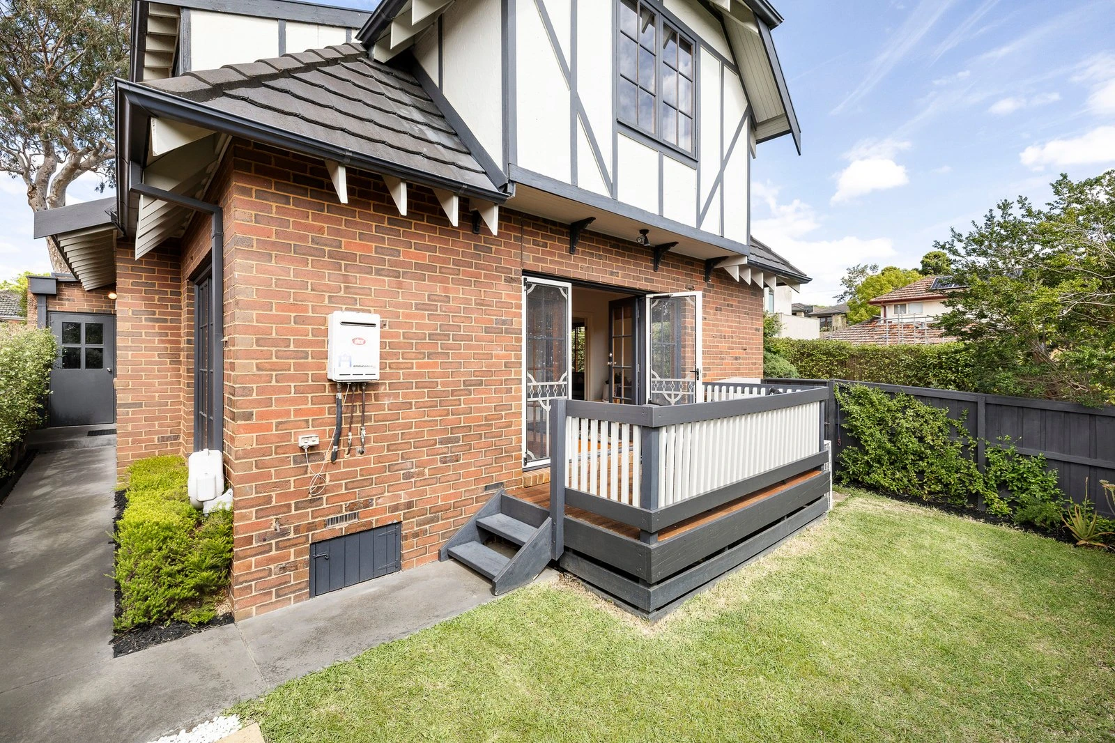 2/21 Somerset Road, Glen Iris, 3146