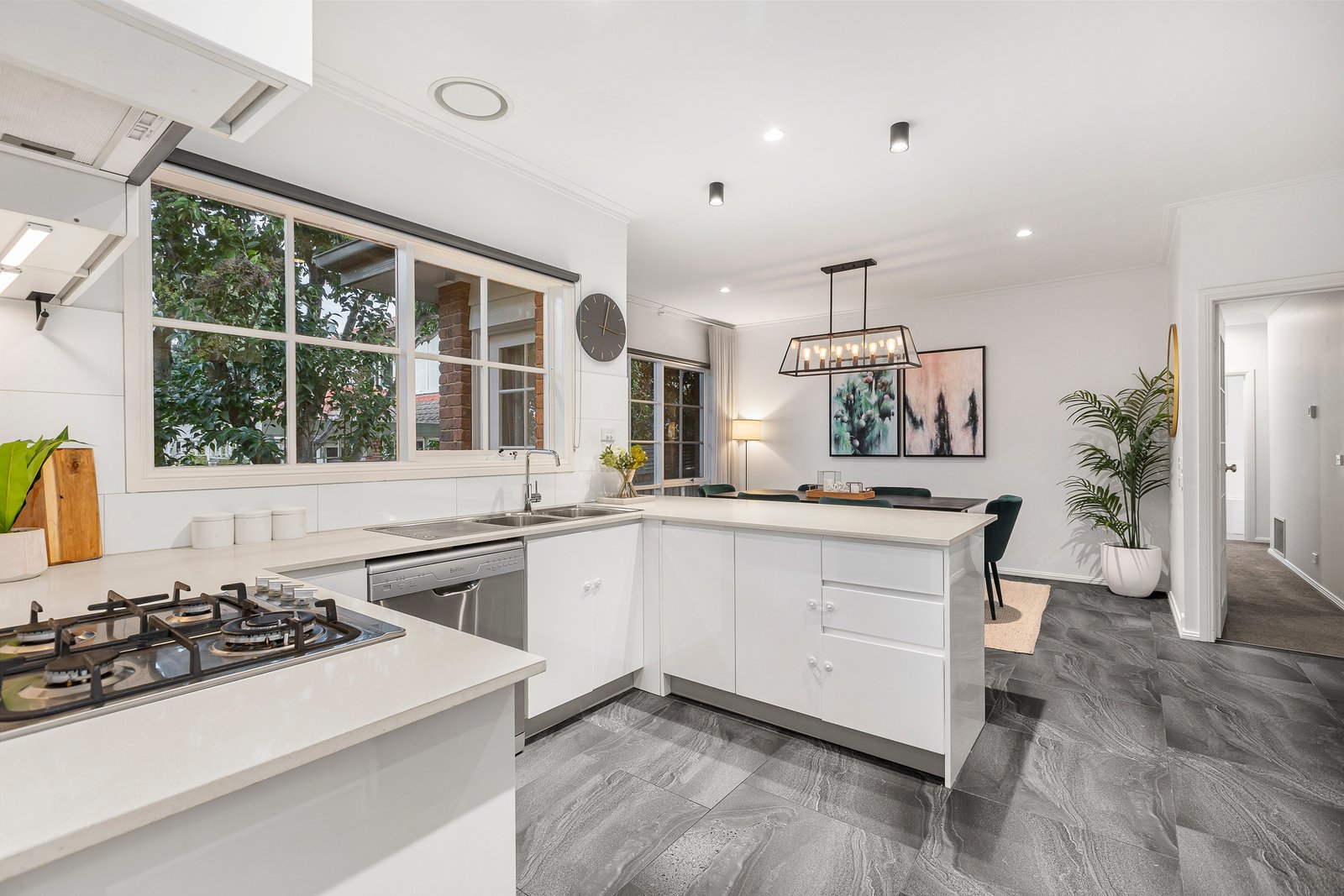 2/26 Nevis Street, Camberwell, 3124