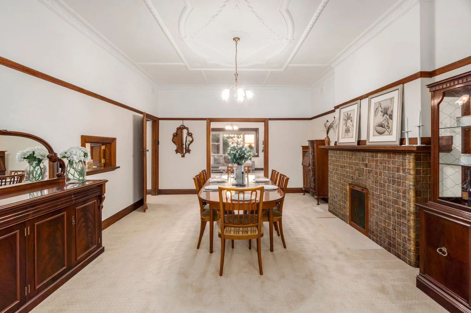 23 Yeovil Road, Glen Iris, 3146